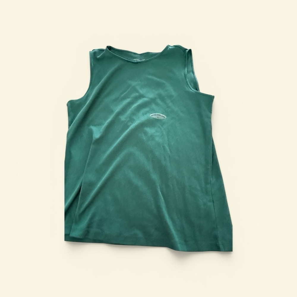 Christopher Banks sleeves nwt evergreen colored top large